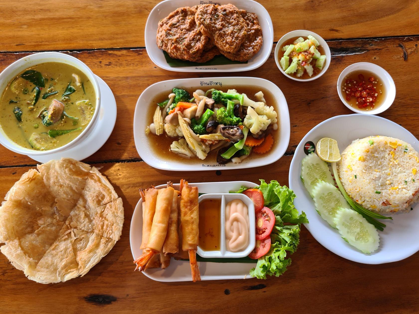 タイ料理　ランチ